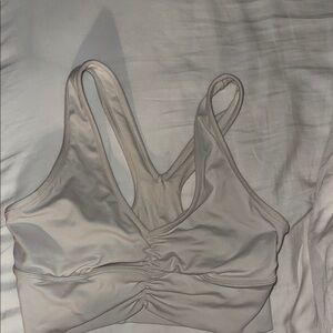 ALO Yoga Light Gray Sports Bra